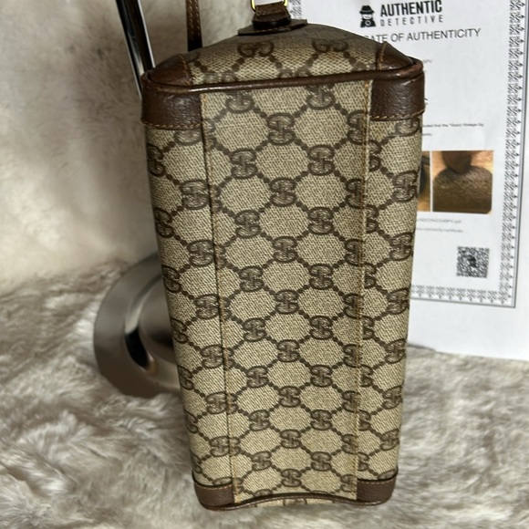 Gucci Vintage 1989 Brown Monogrammed crossbody bag - Picture 9 of 17